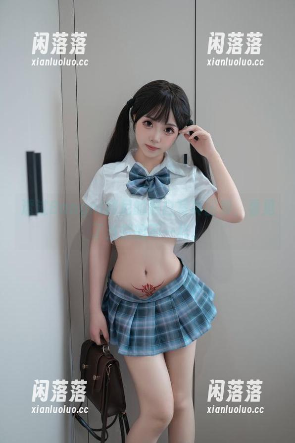 透过Bangni邦尼的黑白写真图集，看见了当然的不一样。
