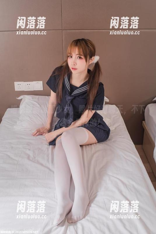 喵糖映画制服少女，照片好过聊天，不下载你会后悔的！