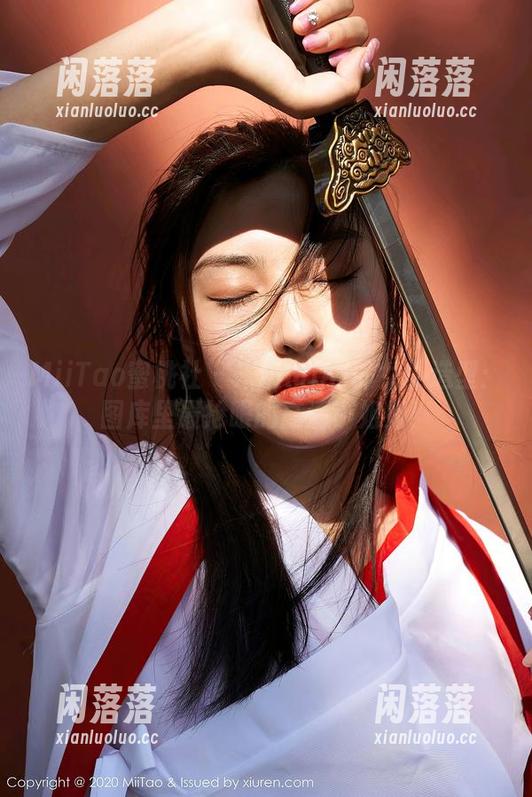 MiiTao蜜桃社 - 米琪MIKI的女仆造型：图库里最抢眼的高清小姐姐！