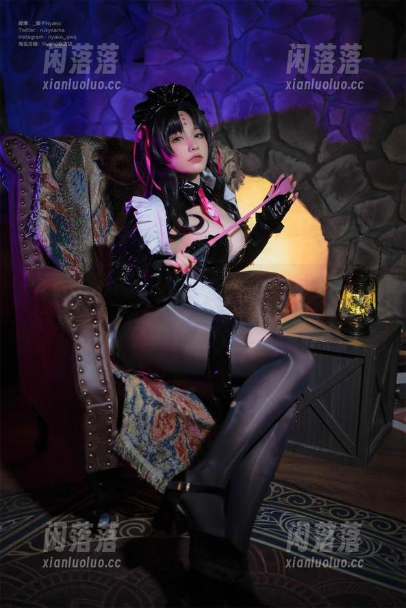短裤搭配Nyako喵子的小心思，美图频现，快点儿过来偷瞧！