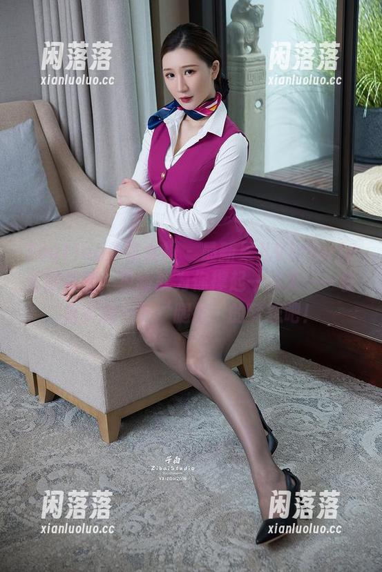 TouTiao头条女神-果儿Victoria TouTiao头条女神 - 最新果儿Victoria长腿美图,更新就为你撑起一片天——快来实现一下‘腿控’的梦想吧!