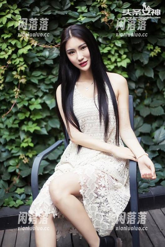 TouTiao头条女神-梦心玥 TouTiao头条女神 - 梦心玥公式绿肚兜合集,破天荒的感觉就像扔掉了冬装!