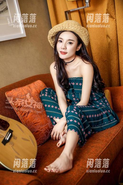 TouTiao头条女神-王一涵 TouTiao头条女神 - 原图直出,王一涵的自拍壁纸,绝对不求完美,只求过得去。