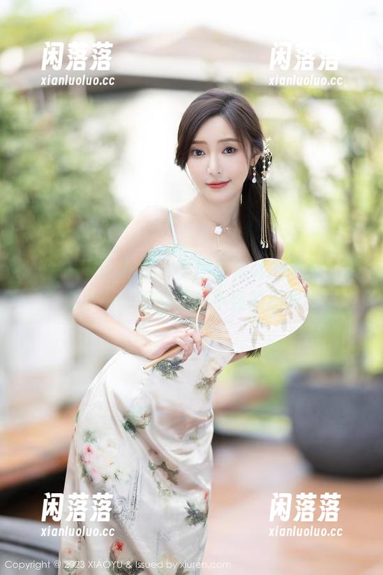 XIAOYU语画界 - 李丽莎定制的网袜，图集中每一页都是找不到的别致！