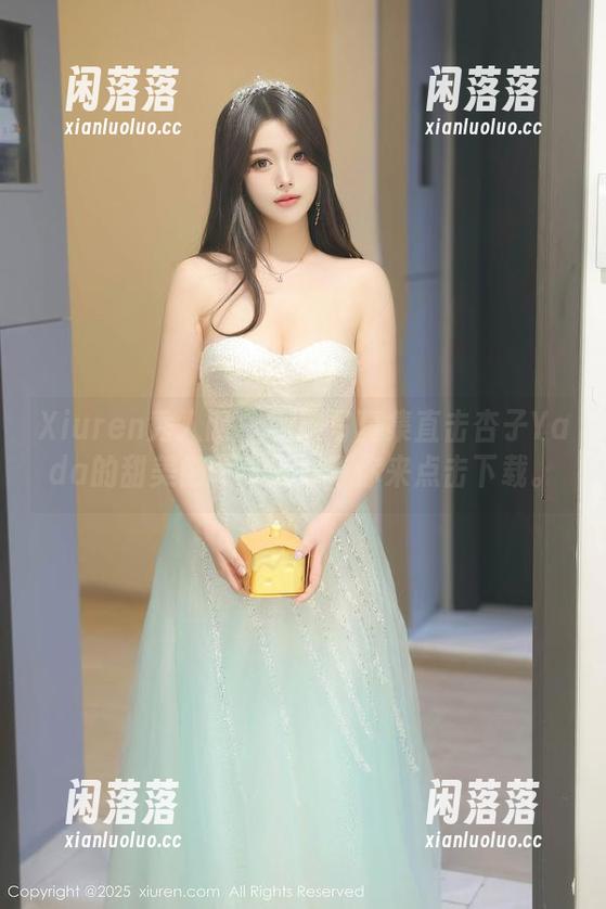 Xiuren秀人网 - 制服写真集直击杏子Yada的甜美侧面，全在等你来点击下载。