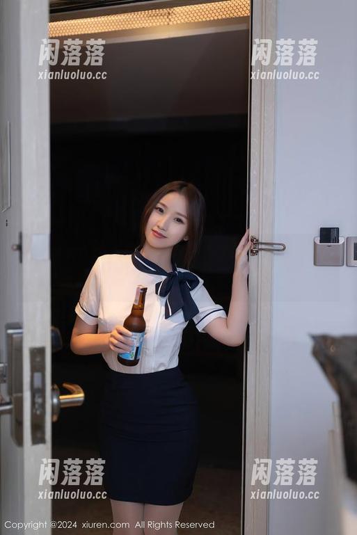 Xiuren秀人网 - 小心！欧阳若依的高清粉色作品又来了，受不受得了？