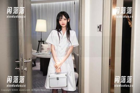 Xiuren秀人网 - 陆萱萱cecillia的网袜记录：作品没了，网盘却满了。