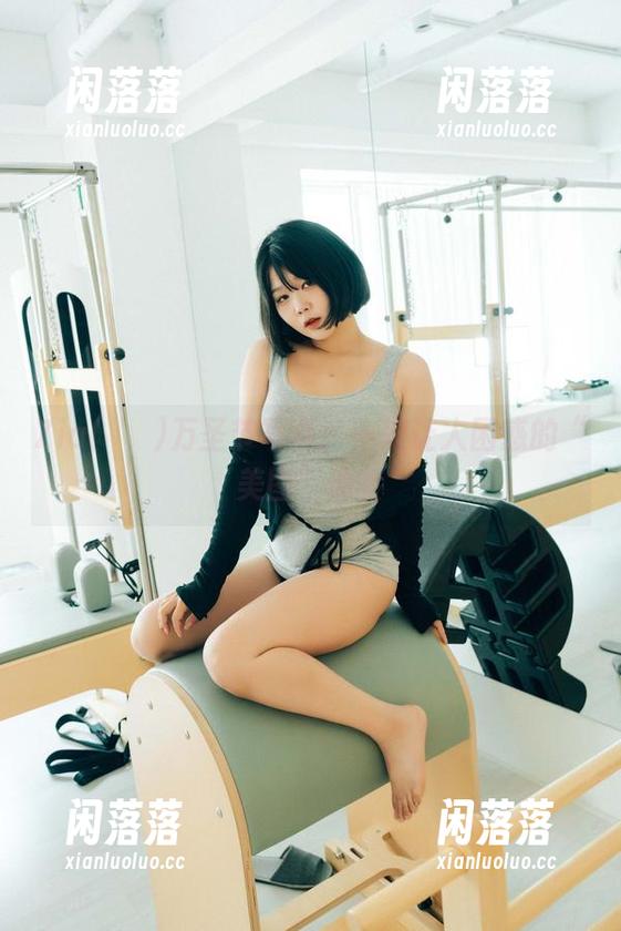 Zia(지아)万圣节写真：一次让人困惑的“美图”体验