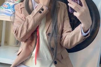 在这个粉色的梦里,at鲨鱼的在线状态果然总是‘正在线’!