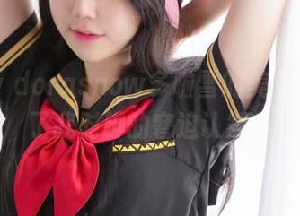sally dorasnow多啦雪的美足，打破了我对脚的窘迫认知。