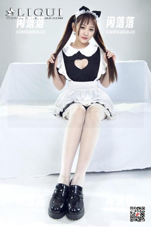 丽柜-允儿 丽柜 - 允儿的旗袍写真:原图让我想要给她推荐一部关于服装搭配的经典剧!