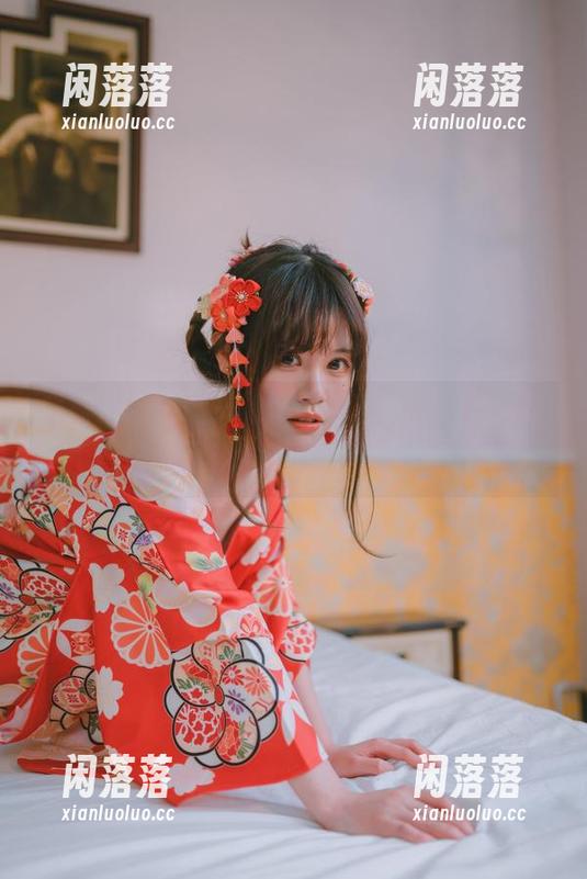 拿著千反田鹿子的黄豆粉写真，感觉自己在时光里飘，精选照别小看哦！