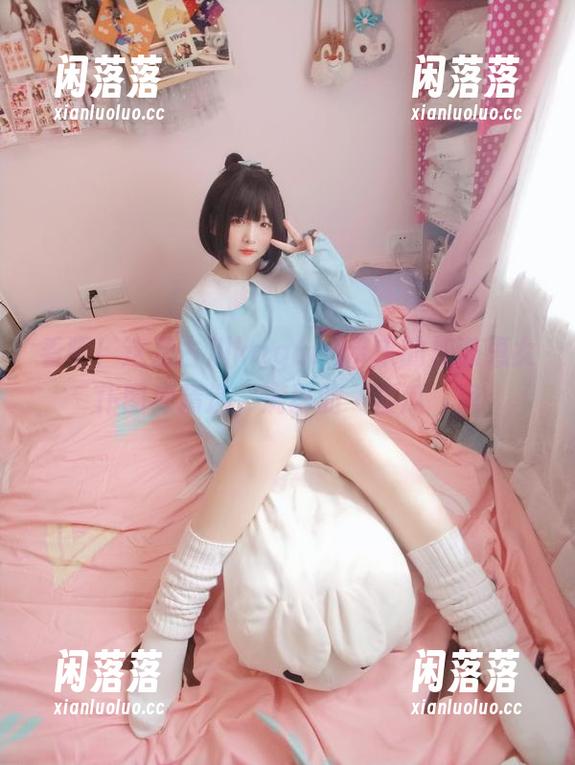 看吧！这是古川kagura带来的加藤惠女仆图库精选，满屏的‘傻瓜’风