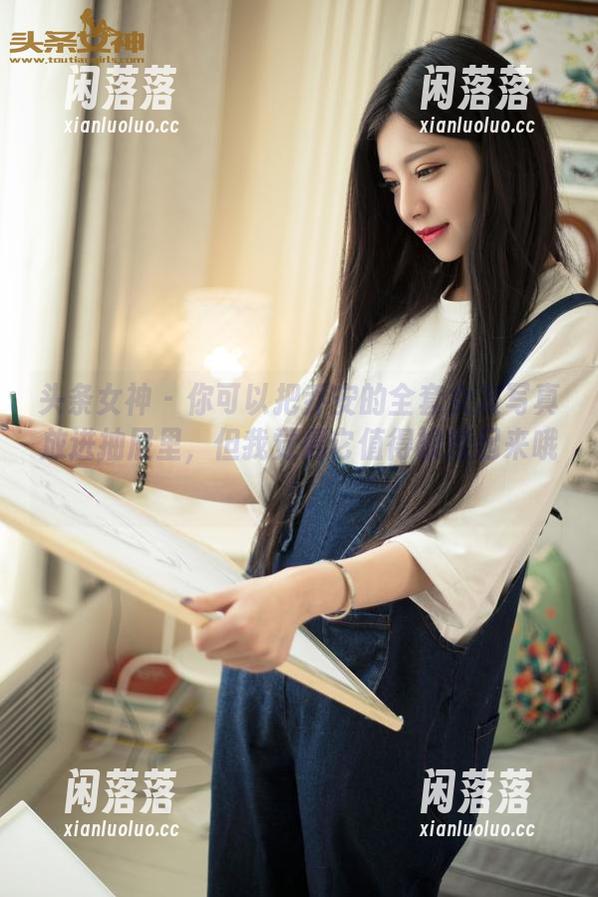 头条女神 - 你可以把乔安的全套女友写真放进抽屉里，但我觉得它值得被挂起来哦！