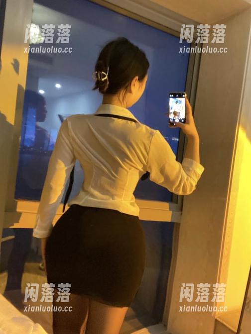 微密圈 - 粉色兔子写真：安妮yoo，其实没多可爱，只是一堆动物服而已