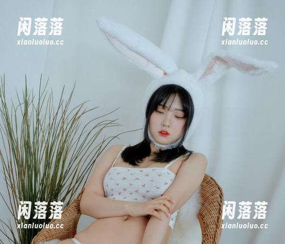 宋哈娜在线：每个空姐都应拥有的高清时刻！