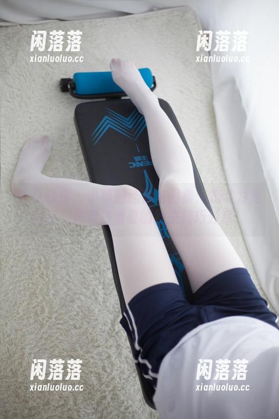 少女秩序 - 小葵的连体衣图集：我以为是变装，结果是重要的社交技巧分享！