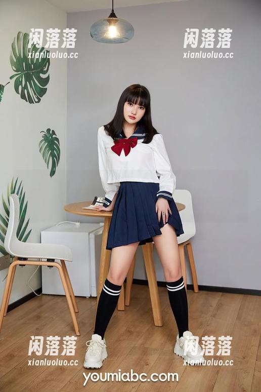 尤蜜荟 - 黄依婷全套奶牛造型，别样的“画风”来啦！