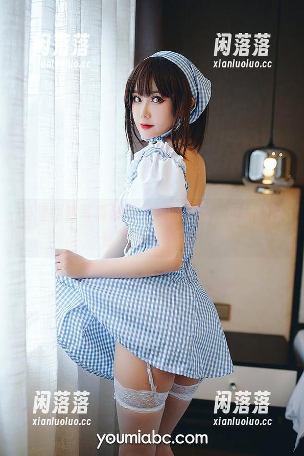 当爱丽酱写真集围上您的蛋蛋，更新的时候可得小心啊！