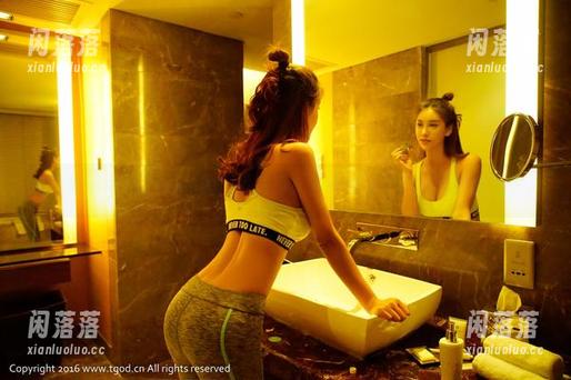 推女神-可乐Vicky 推女神 - 可乐Vicky的夏日写真:那些像蜗牛一样懒散的日子。