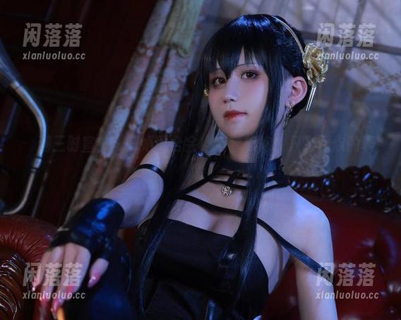 桜满三时 桜满三时宣布:萌姬联合会上全套旗袍,只为看你的表情!