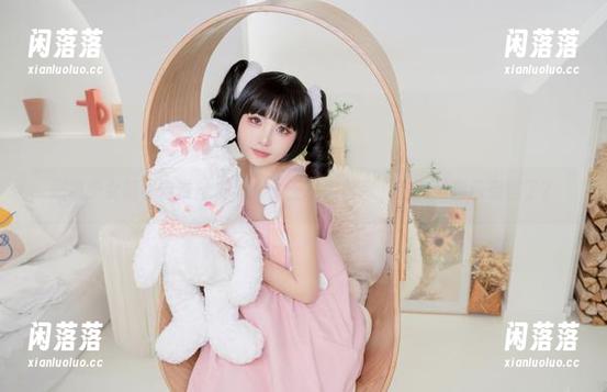 爆机少女喵小吉常年在线：女王私房原图，这气场你承受得了？