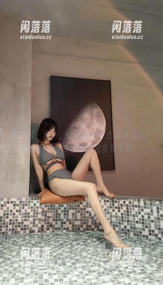 微密圈 - 拜托，穿网袜小护士成什么样？琳铛铛出全套图集我完全看不懂！