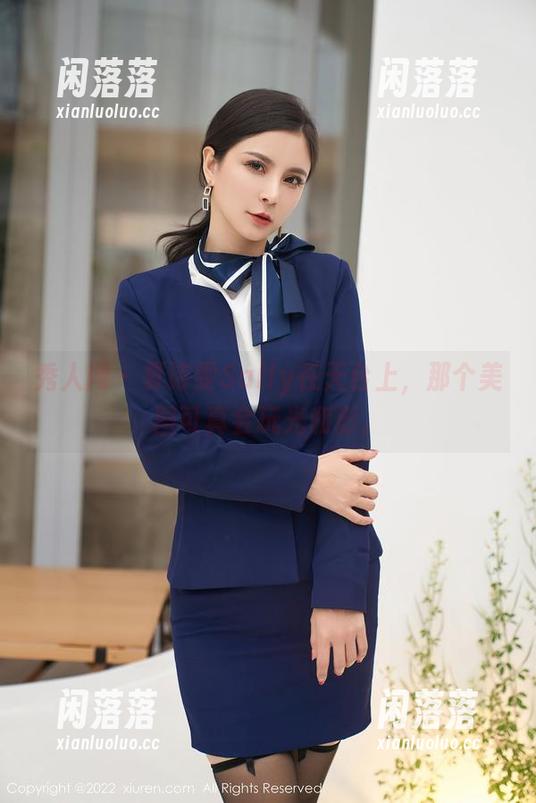 秀人网 - 夏诗雯Sally在天台上，那个美图可真会玩光和影。