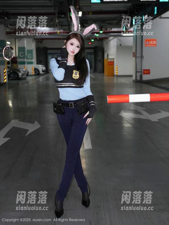 秀人网 - 女神安然Maleah，竟然给我定制了这样一组图集，眼睛根本停不下来