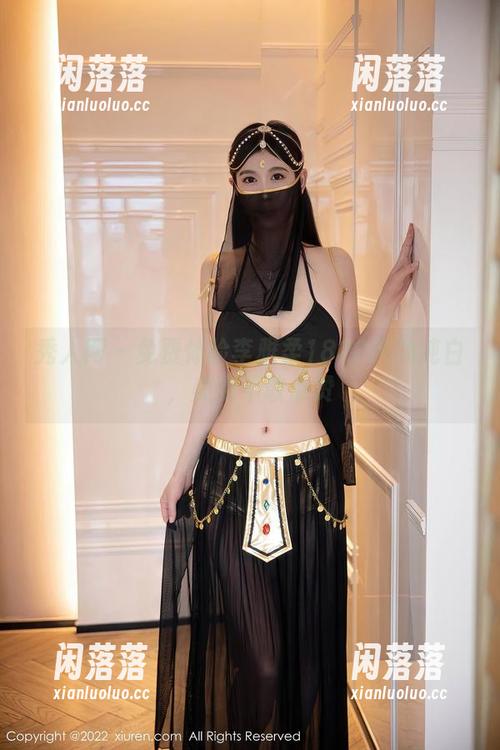 秀人网 - 免费体验李雅柔182CM的纯白，美到不敢点赞