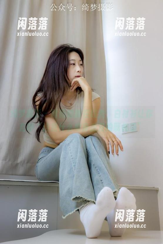绮梦摄影 - 雨薇的新在线秀，白衬衫让你直呼“这是什么单身派对的既视感”