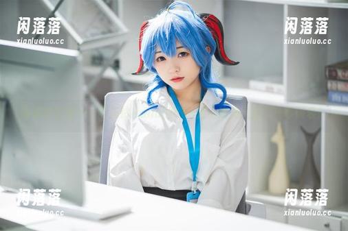 高清内衣秀——当花铃Hana的cos遇上绝美风景，一秒破表！