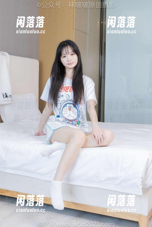 袜啵啵 - 泡芙的毛衣，精选真有企业宣传脸，竟让我想起了中学时的毛衣大赛！