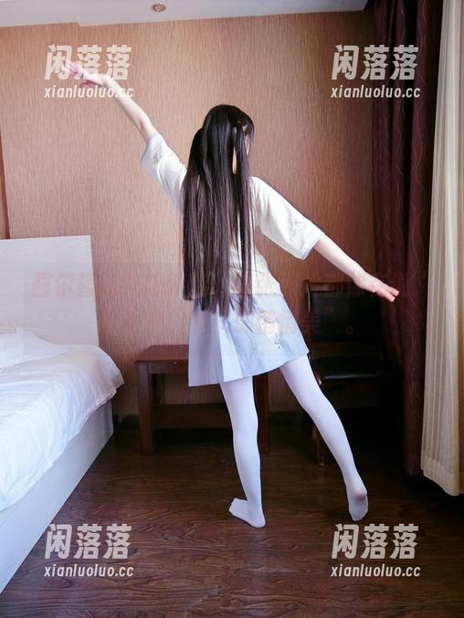 西尔酱的花嫁精选：每张照片都像在说“别过来，我只想悄悄美”。