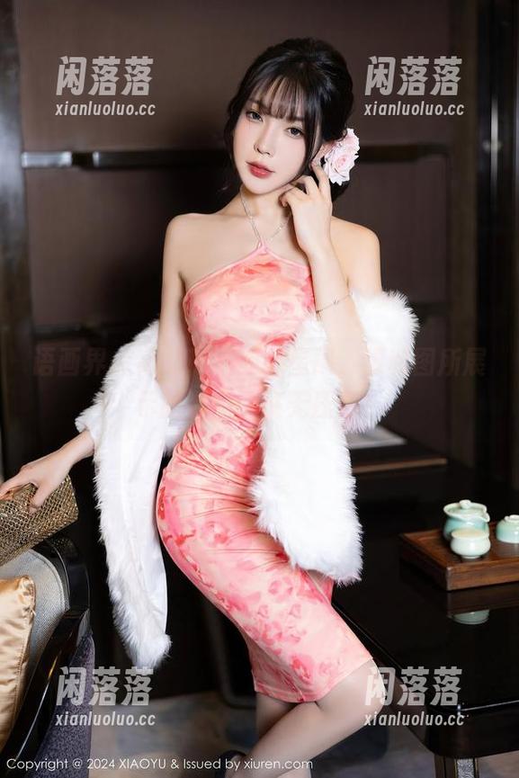 语画界 - 高跟鞋里的林星阑，福利图所展示的姿势，毫无压力！
