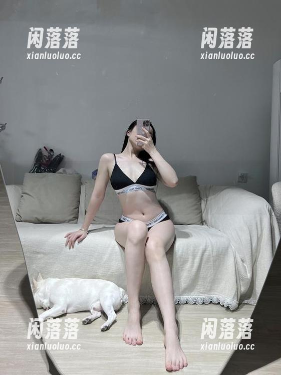 微密圈 - 铁锤姐姐首组嘉宾写真，下载需谨慎哦